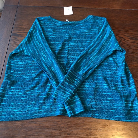 NWT Splendid long sleeve top - Picture 2 of 6